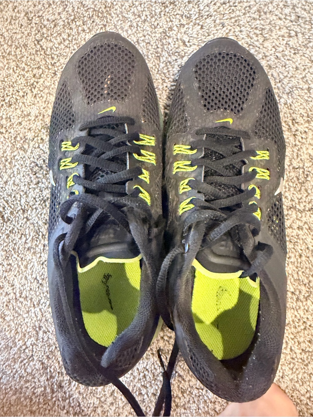 Nike Kids Black Sneakers with Neon Yellow Accents